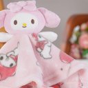 Ver imagem 4 de Naninha na Caixinha Turma da Hello Kitty 25x25cm My Melody