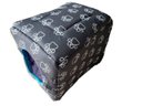 Ver imagem 1 de Cama Pet Toca Iglu Caminha Cães e Gatos 2 em 1 P Pinscher Yorkshire Shih Tzu Preta