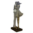 Ver imagem 1 de Escultura Familia Decorativa em Resina Pai Mãe e Filho