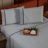 Jogo de Cama Milano Liso Queen 04 Peças - Percal 200 Fios C/ Viés - 3