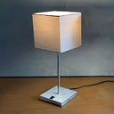 Ver imagem 2 de Luminaria de Mesa Abajur Quadrado Clássico Elegante Interruptor Alumínio com Cúpula Tecido Algodão