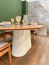 Ver imagem 2 de Mesa de Jantar Cone Zoe 140x90cm Base Laca Branca Tampo Cinamomo