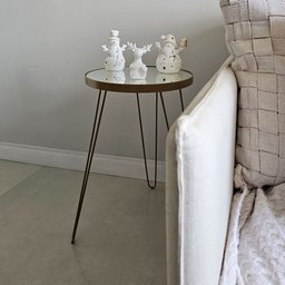 Mesa Lateral Tripé Linea em Aço Estilo Industrial Tampo Redondo com Espelho - Dourado - Lh Móveis - 8