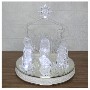 Presépio Baby Sagrada Família Musical Acrílico Com LED 22cm