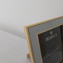 Ver imagem 4 de Porta Retrato Ps - Veludo Azul - Dourado 15 X 20cm