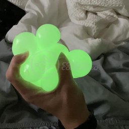 Fidget Toy Bolinha Globble Anti Stress de Apertar do Tiktok Luminosa Fluorecente Gruda Teto e Parede - 6