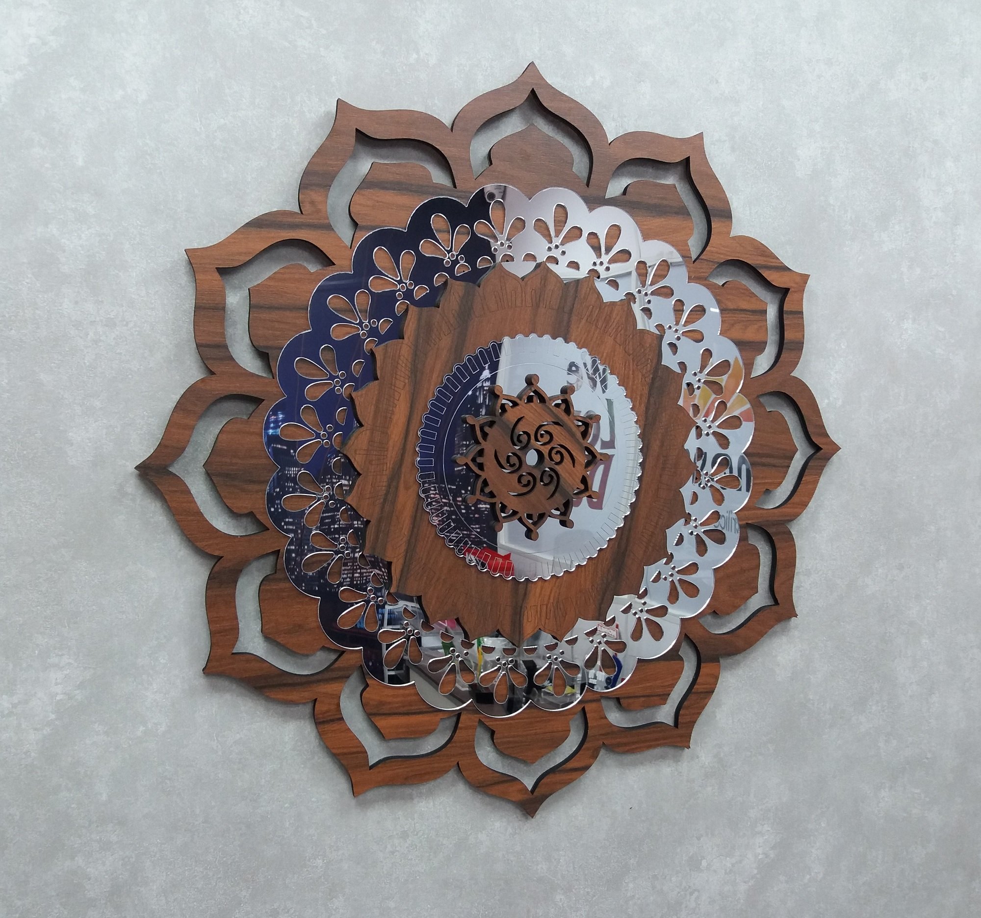 Quadro Mandala Decorativa em Madeira 65 cm 38108:Marrom - 5