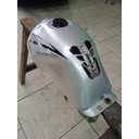 Ver imagem 2 de Protetor de Tanque Adesivo Moto Suzuki Racing