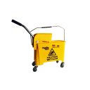 Ver imagem 1 de Carrinho Balde Espremedor com Divisor de Águas 20l Bettanin