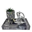 Ver imagem 1 de Kit decoração livro + vaso tripé + mulher meditando prata