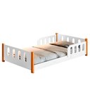 Ver imagem 2 de Cama Montessori Infantil com Grade de Proteção Branca Camila Divaloto