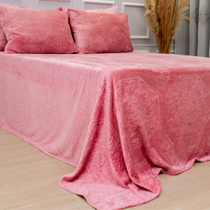 Manta de Microfibra Casal Antialérgica Soft Alto-relevo Floral 2,20m X 2,50m Rose