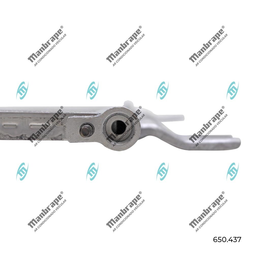 Condensador Caminhão Daf Xf Fluxo Paralelo Oem: 2127963 - 3