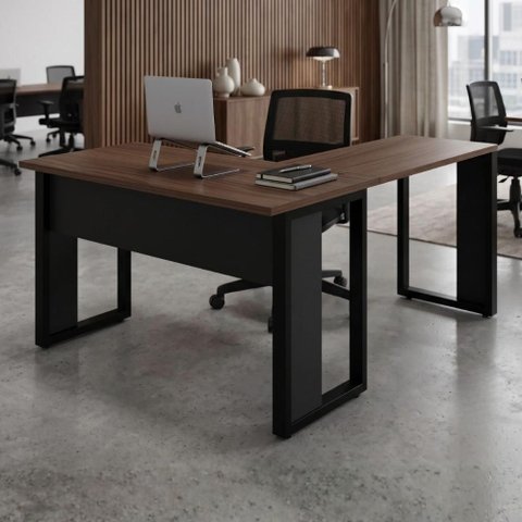 Escrivaninha em L 120 cm X 150 cm Home Office e Escritório Pés Metal F5 Office Cor:Málaga com