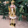 Quebra Nozes Decorativo Natal Pintura Eletroestática Dourado Gold 60cm - Magizi - 2