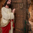 Ver imagem 2 de Imagem de Jesus Batendo na Porta de Borracha Inquebrável - 21 cm