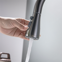 Ver imagem 3 de Torneira Misturador Gourmet Cozinha Grafite Bica Extensível HB-M1302ZF Harmony Misturador Cozinha M1