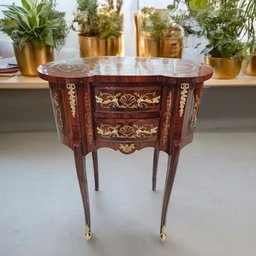 Mesa de Cabeceira com Marchetaria - 80x67x39cm - 2