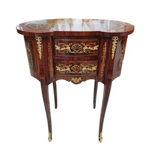 Mesa de Cabeceira com Marchetaria - 80x67x39cm